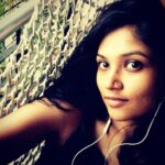 Shruti Bapna Instagram – Saturday snuggling. Hammocking 🍃☁️