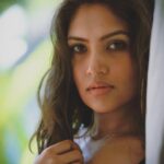 Shruti Bapna Instagram - I hope you can swim through this week after the long holidays🤪😺 . . . . . #motivationmonday #photography #swimwearphotography #swimwearfashion #mondaymood