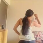 Shruti Bapna Instagram - The African in me! Catch the full video here!! https://m.youtube.com/watch?v=xmeVi7ZSy6w you can copy the link from twitter @shrutibapna. Enjoy! #shrutibapna