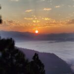 Shruti Bapna Instagram - Magic ✨ . . . . . #cannevergetenough #sunsetsky #mountainlife #incredibleindia #uttarakhandtraveller #uttarakhanddiaries Kumaon,uttarakhand