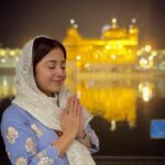 Shweta Tripathi Instagram - निरभउ-निरवैर 🙏🏼✨ Golden Temple Amritsar
