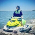 Shweta Tripathi Instagram - One of the best experiences I had- The Jet Ski Safari! Full Dhoom 😎 feels 🌊 mein!! We headed North for a good 20 km (60-70 ki speed mein) weaving our way up past islands, beaches, sandbars and through mangroves where we then stoped at a tropical bar on South Stradbroke Island for 🍻 before turning back to ride the 20 km home. Can’t wait to do it again! #TataBattata #SeeAustralia #JetSkiSafari 🇦🇺 Queensland Main Beach