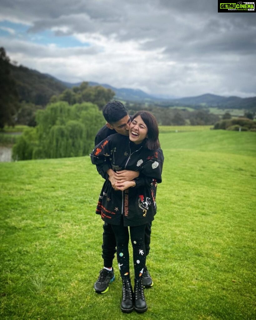 Shweta Tripathi Instagram - If you are happy and you know it, jump in the air, jump jump! And that’s exactly what we did after being silly on Puffing Billy. One of the best meals and views I’ve had @_tarrawarra_ 🍷✨ with the cutest host @thecuriouscass 🥰 Wearing @shahinmannan @londonrag_in & @oliviadar #SeeAustralia #Vineyard #TataBattata Tarrawarra Vineyard