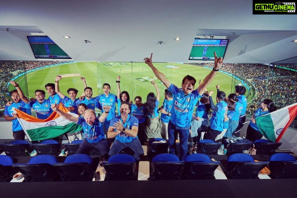 Shweta Tripathi Instagram - They say “firsts” are always special. This happened to be the FIRST time I watched India play live and @virat.kohli made sure it was special and so much more!!! 😍🤩🏏 To be one the 90,000+ people who got the chance to witness India win at the #MCG in the way they did was indescribable! Still can’t process what we witnessed and the roller coaster of emotions we experienced in just 40 overs. The magic of sports never ceases to amaze especially when the magician happens to be #ViratKohli 🫡 aapko!! INDIA…INDIA 👏🏼👏🏼👏🏼🇮🇳 #IndVsPak #BleedBlue #Australia @mcg @visitmelbourne @australia #SeeAustralia #VisitVictoria #TataBattata Melbourne Cricket Ground (MCG)