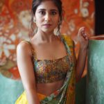 Shweta Tripathi Instagram – Battata banni pataka 💥 

Wearing: @sonamluthria @curiocottagejewelry 
📸 @harshjanii 
Styled by @purplerhapsody 
MUA: @nisha.karna 
Hair: @foram_gotecha 
Style team: @monica_nim