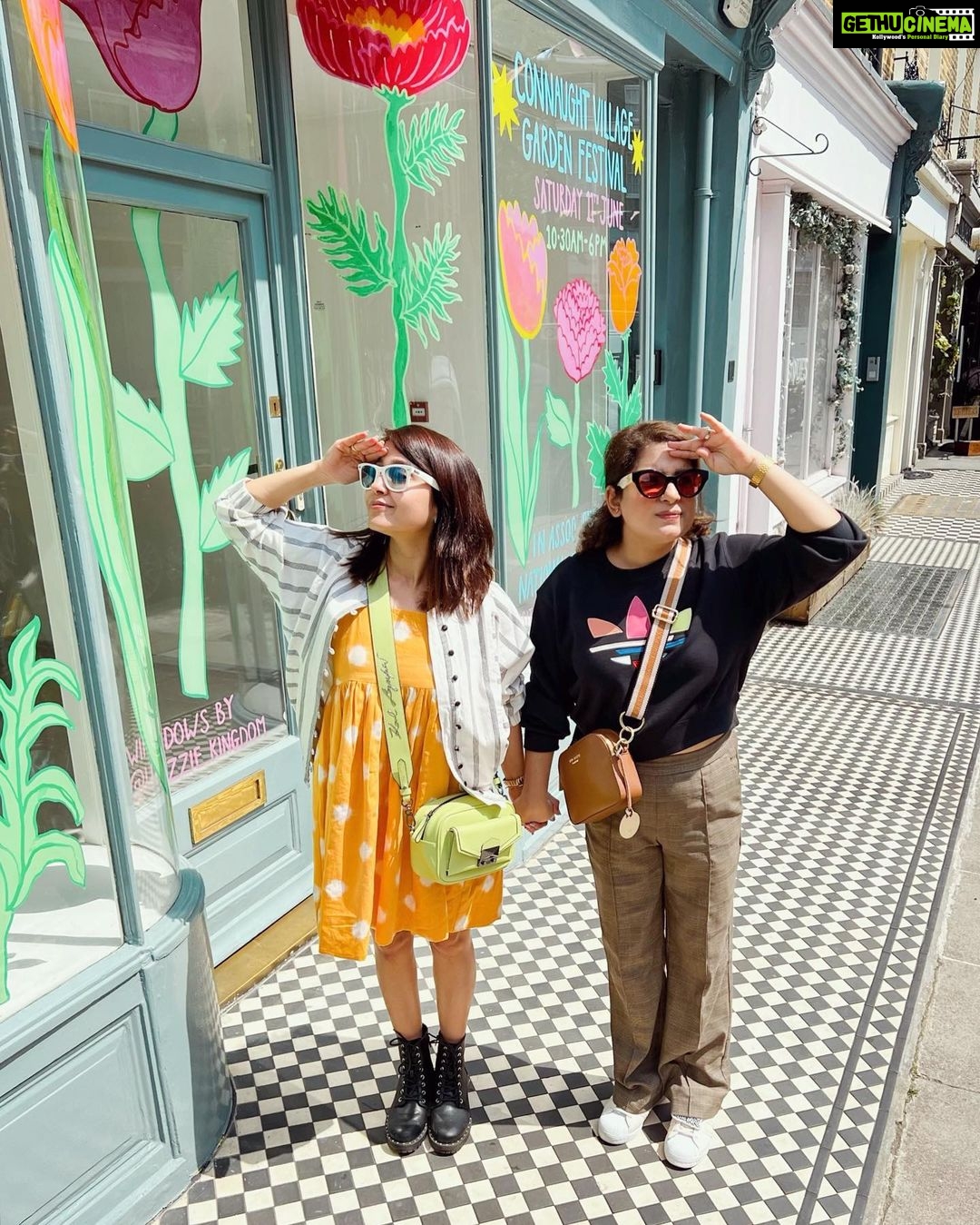 Shweta Tripathi Instagram - Meri jaane jigar jaane mann, my little sister in a friend, jo har plan ke liye boley haan, aasha hai bestie aisa ho sabkaaaaa!! My Mallllzu happppppppy birthday to you π€π¦π¦ππͺ·ππ¦π¦β¨ London, United Kingdom