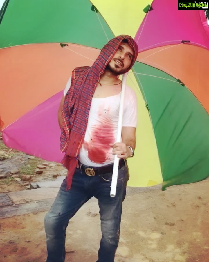 Shweta Tripathi Instagram - Season 2 recap karen!? #BTS #GudGols #Mirzapur #MRZP2 #LabHaiHamara #