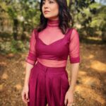 Shweta Tripathi Instagram - 🍧 in the ☀️ 📸 by @nisha.karna Styled by @purplerhapsody Make-up by @nisha.karna Hair @mehvish.majithia Wearing: @dramebaaz_by_rikita @equiivalence Style team: @monica_nim #BarbaraGordon #BatmanEkChakravyuh #BatmanUnburied @dcasia.official @spotifyindia #BattataStyleFiles