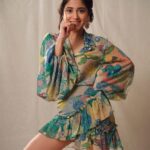 Shweta Tripathi Instagram - Summer drip 😎 Wearing @ankitadharman @kanyaadhan_bydhirajaayushi 📸 @sohillalani_ Styled by @taniafadte MUA @nisha.karna Hair @mehvish.majithia #YKKA #Promotions #Netflix #BattataStyleFiles