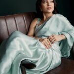 Shweta Tripathi Instagram - The “stree” of the industry✨ #HerKahaaniHaiZaruri #NowStreeming @Netflix_in @masabagupta @madhuridixitnene @swastikamukherjee13 #BattataStyleFiles