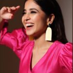 Shweta Tripathi Instagram - Guess my childhood nick name! Hint hint: what’s common in these photos.. 🤪 Wearing @littlethingstudio @ethnicandaz @kanyaadhan_bydhirajaayushi 📸 @sohillalani_ Styled by @taniafadte MUA @nisha.karna Hair @mehvish.majithia #YKKA #Promotions #Netflix