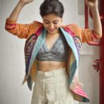 Shweta Tripathi Instagram – 🧀✨

📸: @nuclearpasta42
Stylist: @purplerhapsody
MUA: @nisha.karna 
Hair: @foram_gotecha 
Style team: @monica_nim 

Wearing: @be.true.official @hangemthere @refash_ @romanarsinghaniofficial @londonrag_in 

#SunainaSays #EscaypeLive #HotstarSpecials @one_life_studios_official @disneyplushotstar 

 #BattataStyleFiles