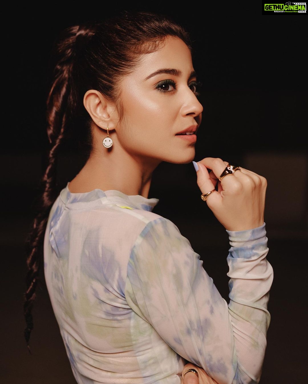 Shweta Tripathi Instagram - GQ SAID I'M YOUNG GQ SAID I'M INFLUENTIAL GQ IS ABSOLUTELY RIGHT 😛 @gqindia Wearing: @linetribe_ @Inaya_accessories @londonrag_in 📸: @harshjanii Stylist: @purplerhapsody Makeup: @nisha.karna Hair : @foram_gotecha Style team: @monica_nim #BattataStyleFiles