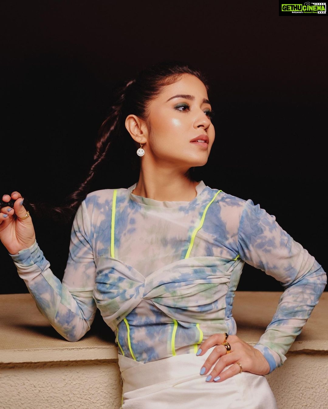 Shweta Tripathi Instagram - GQ SAID I'M YOUNG GQ SAID I'M INFLUENTIAL GQ IS ABSOLUTELY RIGHT 😛 @gqindia Wearing: @linetribe_ @Inaya_accessories @londonrag_in 📸: @harshjanii Stylist: @purplerhapsody Makeup: @nisha.karna Hair : @foram_gotecha Style team: @monica_nim #BattataStyleFiles