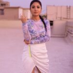 Shweta Tripathi Instagram - GQ SAID I'M YOUNG GQ SAID I'M INFLUENTIAL GQ IS ABSOLUTELY RIGHT 😛 @gqindia Wearing: @linetribe_ @Inaya_accessories @londonrag_in 📸: @harshjanii Stylist: @purplerhapsody Makeup: @nisha.karna Hair : @foram_gotecha Style team: @monica_nim #BattataStyleFiles