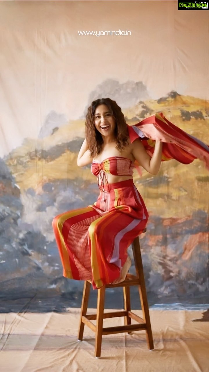 Shweta Tripathi Instagram - Lovin our slice of paradise heaven And that's how we spend our time In an Island state of Mind ☀️ - Jesse Rice (Island State of Mind) Concept and illustrations: @priyamittal23 @yam.india Image courtesy: @_boragraphy Hair and Makeup : @nottthatbasic