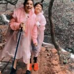 Shweta Tripathi Instagram – My sister, my bestie, my baby, my fellow 🦀, wish you things that will only make you grin. Everyone 👏🏼👏🏼👏🏼 cause she’s going to win🥇kyauty hai yeh, super hottie too, she’s a 💎, only 🐻 hugs for youuuu!!
Kyautest happpppppppy burrrdayyyyy to my kyautesttttt Mallzu!!! I love you so much!! 🤗🤗🤗🤗🤗🤗🤗🤗🦋 
Let’s flyyyyy high high high 🦄🌈🦖✨ 
#ChanguMangu #TumsandCuddles