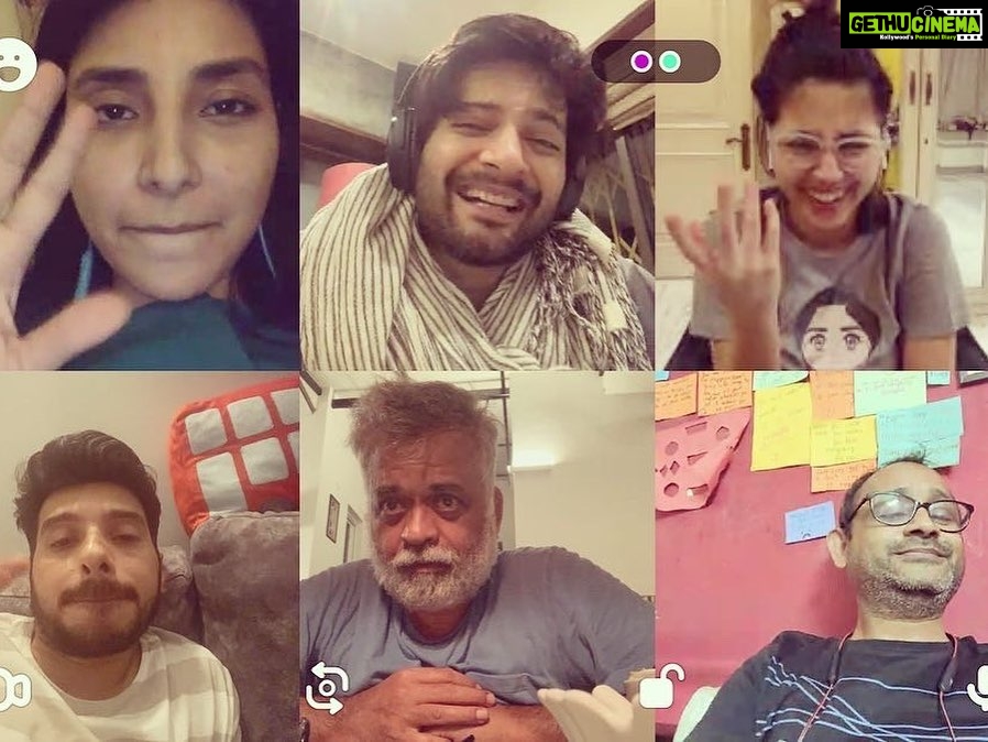Shweta Tripathi Instagram - 1 year to MS2! Jitney on screen reasons थे to 😢😭😡 utney hi off screen reasons थे to 🤣☺️🤪 Only ☹️ was that the season was coming to an end. Thank you to each one of you- the actors, the crew, the fans who made it the bhaukal that it is💥 These characters are special and will always live with us. Gajgamini aur Hamari dono ki taraf se bahut bahut 🙏🏼💛✨ #Mirzapur #BTS