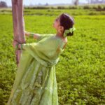 Shweta Tripathi Instagram - Hari hoon main 💚✨ U N V E I L I N G 𝐉𝐡𝐨𝐨𝐥𝐞𝐲 • झूले • ਝੂਲੇ Swinging through a lifetime For @toraniofficial Story, concept & direction @karantorani Image courtesy @vanshvirmani Styling and image design @jahnvibansal Assistant director @asmipradeep Hair and make up @diva_rose21