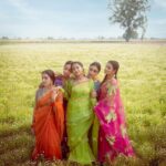 Shweta Tripathi Instagram - Making my flower field dreams come true @karantorani 💚 Sundari✨ U N V E I L I N G 𝐉𝐡𝐨𝐨𝐥𝐞𝐲 • झूले • ਝੂਲੇ Swinging through a lifetime For @toraniofficial Story, concept & direction @karantorani Image courtesy @vanshvirmani Styling and image design @jahnvibansal Assistant director @asmipradeep Hair and make up @diva_rose21
