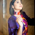 Shweta Tripathi Instagram – They say live life in colour 🪸

📸 @palashsverma 
Wearing @suta_bombay @ishhaara 
Styled by @purplerhapsody 
Beauty @nisha.karna 
Mane @mehvish.majithia 
Style team @monica_nim 

#Promotions #SustainableSundari #KanjoosMakhichoos