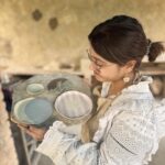 Shweta Tripathi Instagram – Happiness is..
Doing pottery with @mallikadua & @andretta.pottery ⛅️✨ Andretta Pottery