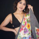Shweta Tripathi Instagram - Channelling my inner Gud(i) on Gudi Padwa 🙏🏼💫 📸 @palashsverma Wearing @ilovepero @goldenwindow @ishhaara @aprajitatoorofficial Styled by @purplerhapsody Beauty @krisann.figueiredo.mua Mane @makeupbyvirja Style team @monica_nim #KanjoosMakhichoos #Promotions #SustainableSundari