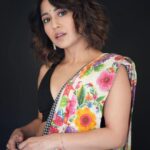 Shweta Tripathi Instagram - Channelling my inner Gud(i) on Gudi Padwa 🙏🏼💫 📸 @palashsverma Wearing @ilovepero @goldenwindow @ishhaara @aprajitatoorofficial Styled by @purplerhapsody Beauty @krisann.figueiredo.mua Mane @makeupbyvirja Style team @monica_nim #KanjoosMakhichoos #Promotions #SustainableSundari