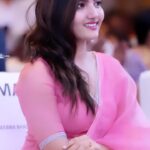 Siri Hanumanth Instagram – @swayam.designs 🧿
.
In frame : @sirihanmanth 💕
Photography : @snaplica_official @sonus_drone ✨
Jwellery : @kriyaah002 ❣️ Vijayawada, India