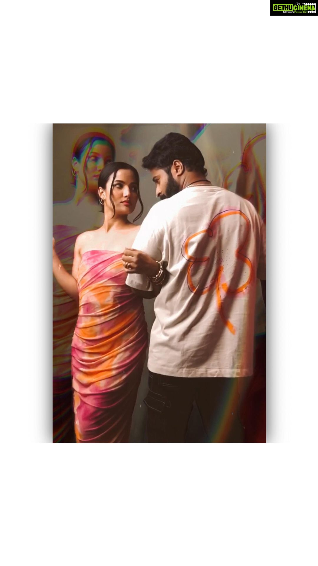 Siri Hanumanth Instagram - These two🫰🏻✨ @sirihanmanth @imshrihan 🧿 . #styledbygkk @pra_jewels @thetrinkaholic . #reelsinstagram #reelsvideo #siri #shrihan #biggboss #telugu #instagood #fashionshoot Hyderabad