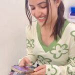 Siri Hanumanth Instagram - Get glowing with Hk glowup sessions ❤️