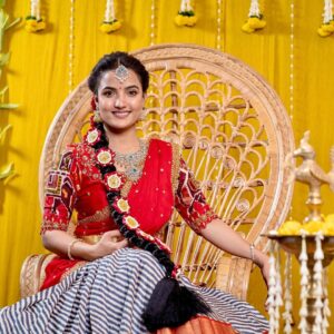 Siri Hanumanth Instagram - Andariki Vijayadasami Shubhakankshalu🥰
.
.
Outfit : @varahi_artstudio 
📸: @nandu_dodla