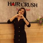 Siri Hanumanth Instagram - Get groomed at the trendiest Salon in Hyderabad. @salonhaircrush now at Kondapur 😍✨