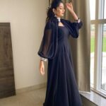 Sonal Monteiro Instagram - Just a Girl who loves to Twirl !! ♥️ From the launch of @luvmobiles in Bagepalli .. Wearing - @arulaa_by_rashmianooprao ♥️ #sonalmonteiro #luvinmytown #bangalore #chikballapur #madhagaja #happiness #twirl #exclusivevideo #designer #roberrt #roaringstarsriimurali