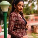 Sonal Monteiro Instagram - From the Red FM business awards !!! Wearing my fav @arulaa_by_rashmianooprao !!! #sonalmonteiro #redfm #awardsnight #bangalore #mysore #mysuru #kannada #karnataka #kannadathi #kannadacinema #sandalwood #kfi #kannadaactress #sandalwood_official Mysore, Karnataka