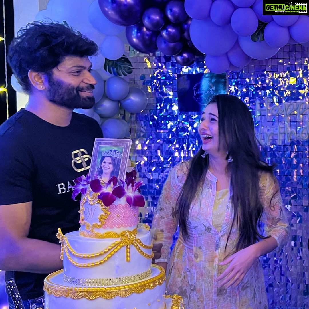 Sonal Monteiro Instagram - When Raghava and Tanu from Roberrt meet !! 😍🥳 #raghavaroberrt #raghavandtanu❤️ #sonalmonteiro #vinodprabhakar #roberrt #kannadacinema #dboss #roberrtdboss #darshanthoogudeepasrinivas #kranti Raja Rajeshwari Nagar, Bangalore South