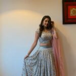 Sonal Monteiro Instagram - ROBERRT Prerelease event !! ❤️ Get ready to witness the storm on March 11th .🤍 Wearing - @arulaa_by_rashmianooprao Jewelery- @rentingstoli Hair - @makeover_by_raghu_nagaraj_n Vc - @vikram._.rao #hubli #darshanthoogudeepasrinivas #dboss #kannadafilms #roberrt #sonalmonteiro #tharunsudhir #vinodprabhakar #jagupathibabu #roberrtstormmarch11 #karnataka
