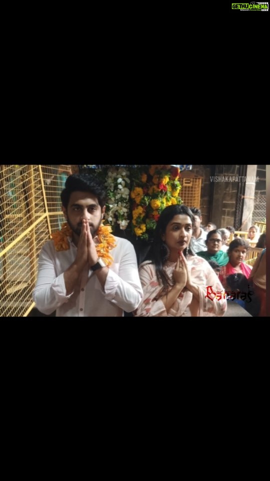 Sonal Monteiro Instagram - Vishakapattanam has been wonderful to us. What an amazing people and Media. Can't wait to show you guys #BanarasTheFilm. I'm sure you will love it. See you soon at the theaters near you from November 4th. Thank you for all the support and love. Lots of love for Vishakapattanam. @nationalkhans @banarasthefilm @tilakrajballal @jayathirthajayanna @sonal_monteiro_official @b_ajaneesh @Tseries.Official @laharimusic @shreyasgroup @UrsVamsiShekar Costumes : @arulaa_by_rashmianooprao #BanarasReleaseonNov4th #NKProductions #TilakrajBallal #Zaidkhan #SonalMonteiro #Jayathirtha #Ajaneeshloknath #Laharimusic #Tseries #BanarasThefilm #Banaras #KFI #Proudkannadiga