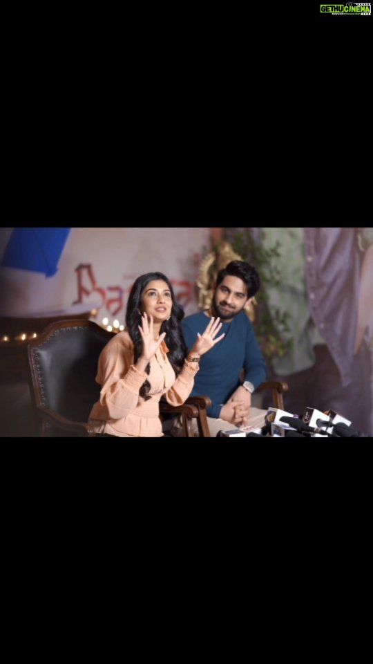 Sonal Monteiro Instagram - Auspicious day to kick start the promotion for my debut movie #BanarasTheFilm We have received a warmest welcome from Mumbai Media. From my bottom of heart i thank each and everyone. We are coming in theatres from November 4th. @nationalkhans @banarasthefilm @tilakrajballal @jayathirthajayanna @sonal_monteiro_official @b_ajaneesh @Tseries.Official @laharimusic #BanarasReleaseonNov4th #NKProductions #TilakrajBallal #Zaidkhan #SonalMonteiro #Jayathirtha #Ajaneeshloknath #Laharimusic #Tseries #BanarasThefilm #Banaras #KFI #Proudkannadiga