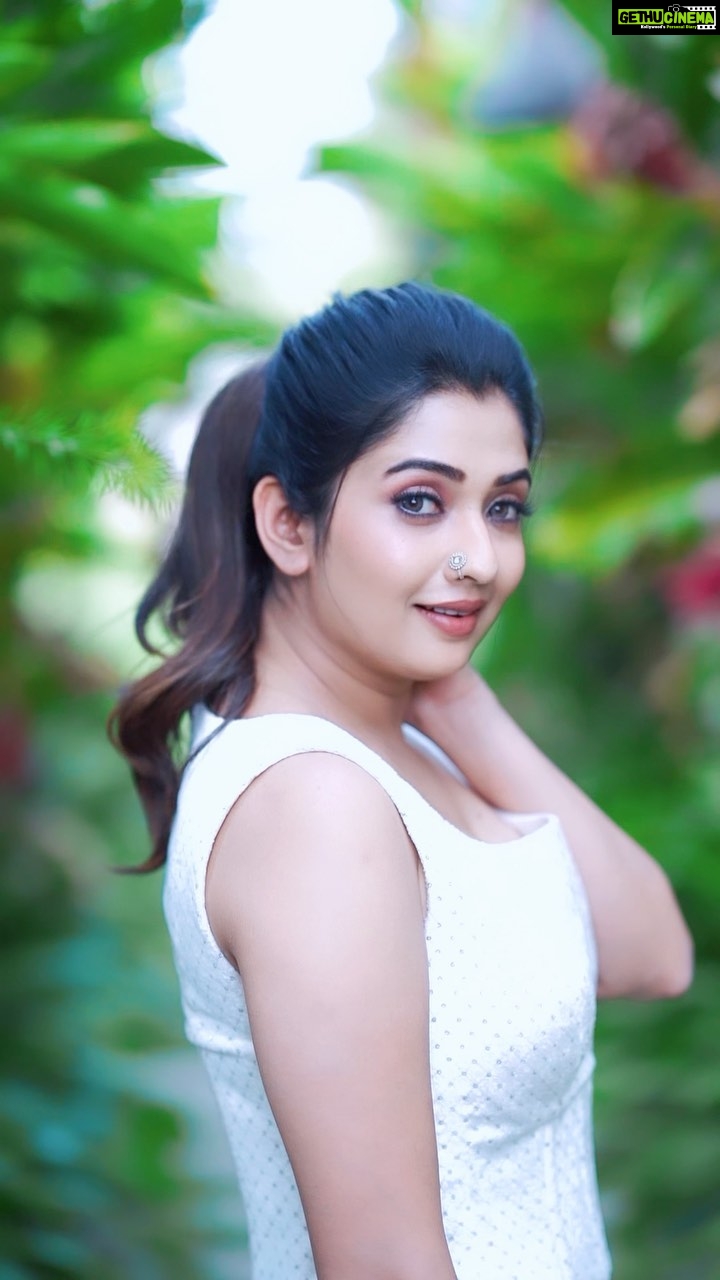 Sonal Monteiro Instagram - Hello sunshine ☀️ Costume - @tvarusstudio Makeup - @ganesh_makeover Hair - @makeover_by_praveen Magically clicked by @the_eyecapture Ast by @_karthi_0_7 Location - @shoot_in.official … . #sonalmonteiro #photography #makeover #hairstyles #sandalwood #kfi #exclusive_shots #dboss #kannada #kannadathi #trendingreels #trending #belakinakavithe #reelsinstagram #bangalore #kannada #kannadareels
