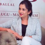 Sonal Monteiro Instagram - And the promotions begin 🥳🥳 Hairstylist- @makeover_by_praveen Clicked by @rakshithchinnus_photography #banarasonnov4th #banarasthefilm #banaras #panindianmovies #panindia #sonalmonteiro #zaidkhan #karnataka #media #pressmeet #pressrelease #trailerlaunch #banarastraileron26th #banarasi #hindi #tamil #malayalam #kannada #telugu Namma Bengaluru- ನಮ್ಮ ಬೆಂಗಳೂರು