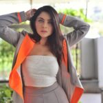 Sonalee Kulkarni Instagram - Put your hands up and hit a 🧡 Styled by : @estilobykarishma @hemali_suratwala outfit by @meeamifashion Top : @zara Jewellery : @pipabella #sonaleekulkarni for @mumbaitak #pantsuit #gray #grey #bosslady #neon #lastpost Mumbai, Maharashtra