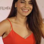 Sonalee Kulkarni Instagram - अभिनेत्री सोनाली कुलकर्णी हिचा ग्लॅमरस अंदाज😍 @sonalee18588 @planet.marathi @filmfare . . . #sonaleekulkarni #marathiactress #marathidhamaal #filmfare #marathifilmfareawards