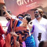 Sonalee Kulkarni Instagram – 🚩 “गिरगाव भव्य शोभायात्रा २०२३” 🚩

 💥🤩हिंदू नववर्षाच स्वागत🤩💥
|| आपला उत्सव,🪄 आपली शान ||😍
|| आपली परंपरा,🪔 आपला अभिमान

@sonalee18588  mam ❤️🥰
@sonalikul 

#gudipadwa #satara #mumbai #gudipadwaspecial #ugadi #festival #maharashtra #marathi #maharashtrian #newyear #happygudipadwa #photography #rangoli #ig #sataracity #mh #marathiculture #india #navratri #marathinewyear #pune #gudi #indianfestival #instagram #marathitradition #satarkar #shootout #mazasatara #koynanagar #baisakhi Girgaon Shobhyatra