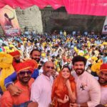 Sonalee Kulkarni Instagram - शिवजन्मोत्सवाच्या सर्व शिवभक्तांना मनापासून शुभेच्छा 🚩 #जयभवानी #जयशिवराय🚩 #शिवजयंती #शिवजन्मोत्सव #छत्रपती_शिवाजी_महाराज #छत्रपती_संभाजी_महाराज #छत्रपती_राजाराम_महाराज #छत्रपती_ताराराणी #महाराणी_ताराबाई #sonaleekulkarni @aashaykulkarni @jrahul11 @dr.sudhir_nikam @akshaybardapurkar @planet.marathi शनिवार वाडा पुणे