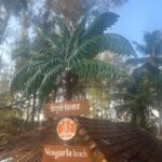 Sonalee Kulkarni Instagram – Can you name these identities of #vengurla 🏝️ in this carousal post! 

Mention in comments – 
– महाराष्ट्रातील एक अतिशय नयनरम्य ठिकाण…छोटसं पण अत्यंत महत्त्वाचं – #heritage #port #historical #food #culture या आणि अश्या आणखी बर्याच गोष्टींसाठी – जाणून घेण्यासाठी पाहा #MaharashtraOnMyLips आज ४.३० वाजता @cnnnews18 वर 
आणि ५.३० वाजता @cnbcawaaz वर @maharashtratourismofficial @kunalvijayakar #sonaleekulkarni Vengurla