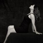 Sonalee Kulkarni Instagram – In the beginning it was all black and white! 

#newbeginnings #blackandwhite #black #white ##raw #real #sonaleekulkarni #blackmagic #newphotoshoot #newme #womaninblack #monochrome #pictures 

Pictures @tejasnerurkarr 📸