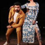 Sonalee Kulkarni Instagram - ये लड़का हाए अल्लाह 🤪🤪😝🤔🫣🤭🫢🤫 Swipe till the right end to know what I mean! Sorry Aashay I had to post the last picture, coz I look soooo gooood 🙈 #पटलंतरघ्या #patlatarghya #sonaleekulkarni ‘s outfit styled by @atulkulkarni11 #toptobottom in @zaraindia_ @zara #aashaykulkarni ‘s outfit styled by @kapadasilaai @sayalibpangare2390 Mumbai, Maharashtra