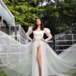 Sonnalli Seygall Instagram - Dear Disney, I’m ready for my own movie now 👸 Hair by @shardahairstyles Shot by @photographybyafn Styled by @aesana0710 Outfit @ranbirmukherjeeofficial Location @gallopsmumbai #fashion #thursdaymood #princessfeels #ootd #fairytalevibe