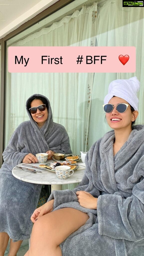 Sonnalli Seygall Instagram - My first friend even before I was born - My Mom💕 #HappyFriendshipDay #friends #bestfriends #bff #worldsbestmom #reelsvideo #feelitreelit #trendingreels #viralreels #friendshipday